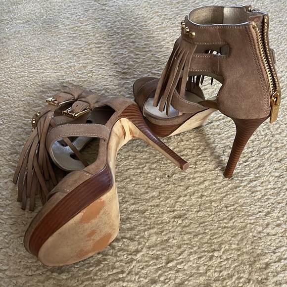 Michael Kors Platform Heels - Picture 4 of 4